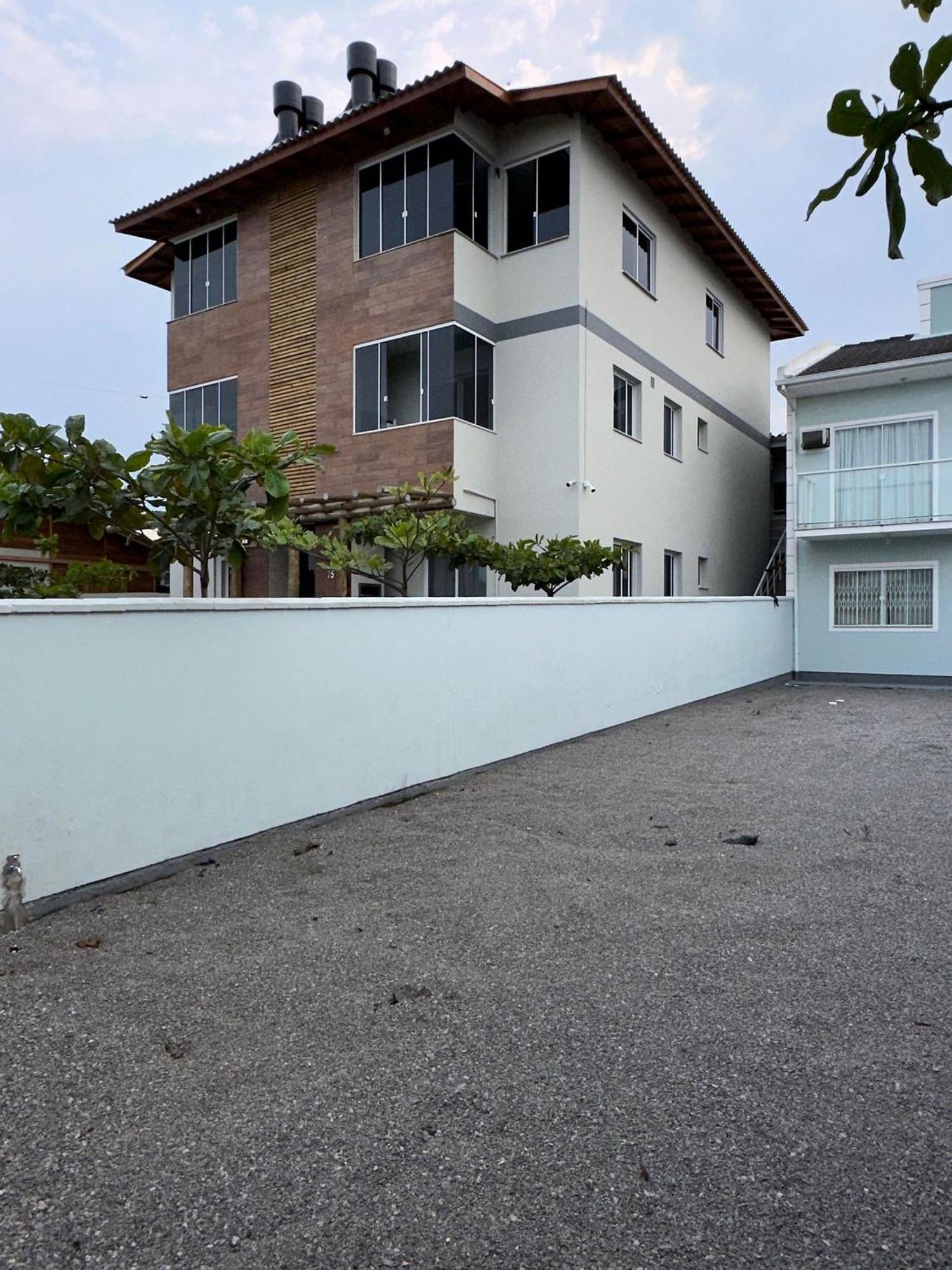 Residencial Wrubleski Sc 피녜이라 외부 사진