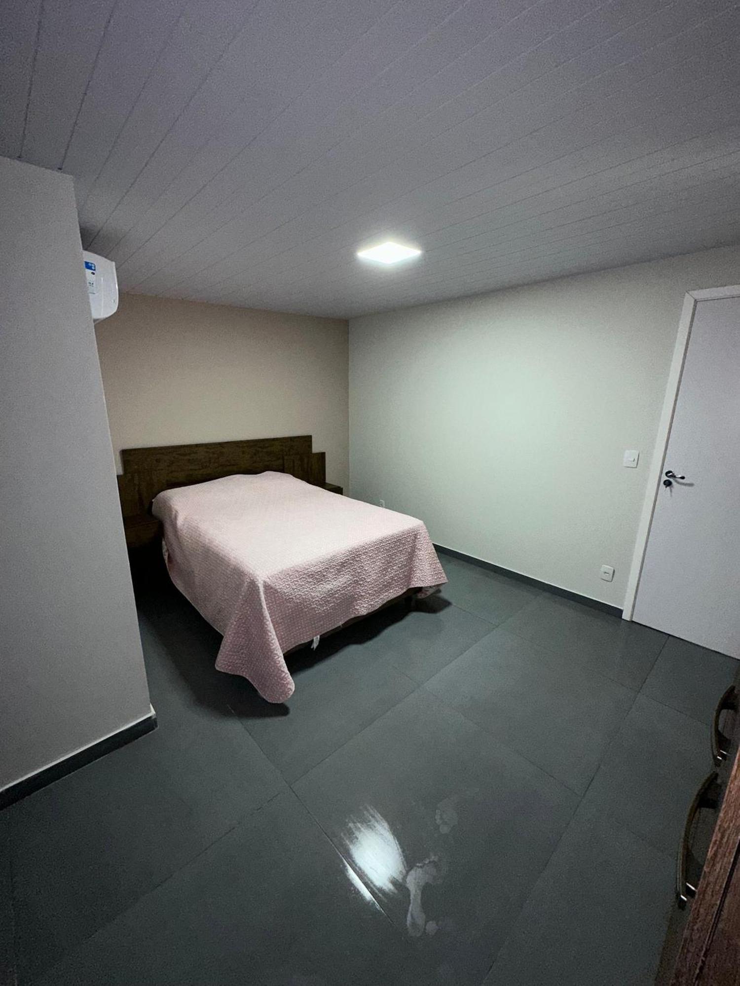 Residencial Wrubleski Sc 피녜이라 외부 사진
